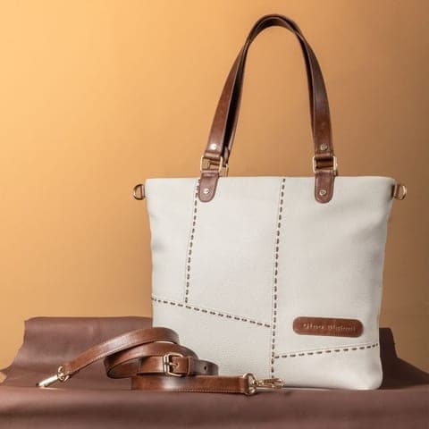 Leather tote bag